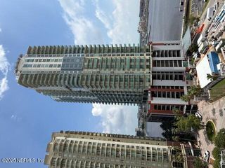 1431 RIVERPLACE Boulevard, 1604, Jacksonville, FL 32207