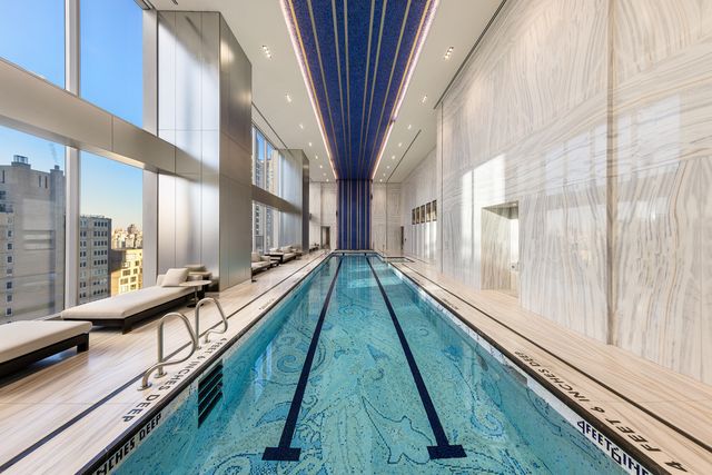 217 W 57th St Apt 66N, New York City, NY 10019