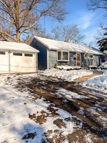 100 New York Avenue, Metuchen, NJ 08840