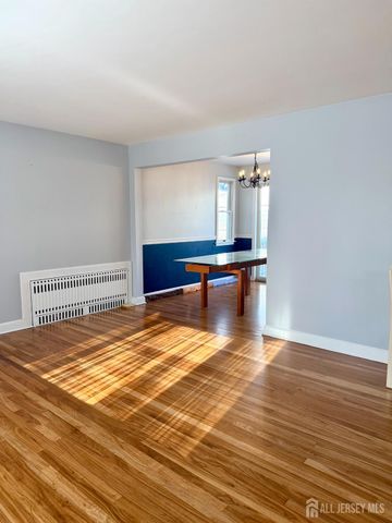 100 New York Avenue, Metuchen, NJ 08840