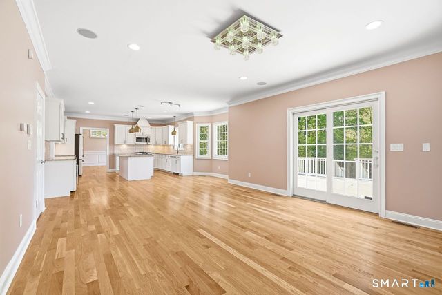 154 North Street, Milford, CT 06460
