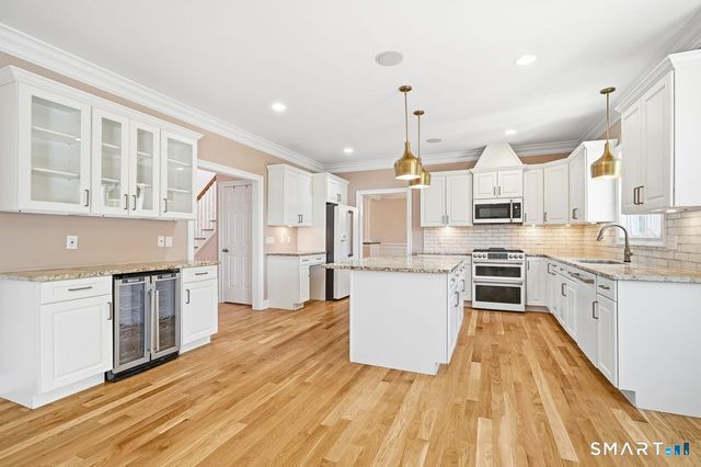 154 North Street, Milford, CT 06460