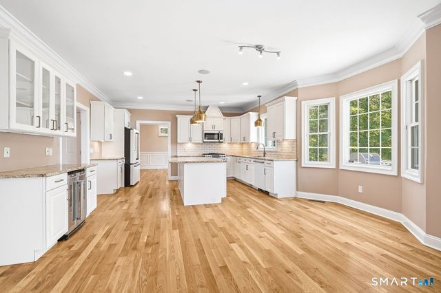 154 North Street, Milford, CT 06460