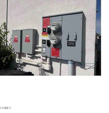 10619 S Felton Ave Avenue, Inglewood, CA 90304