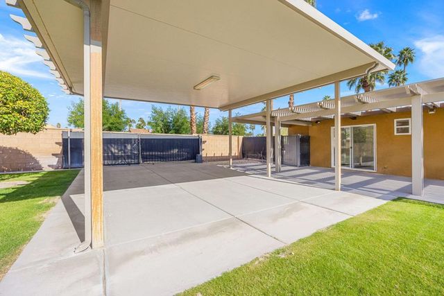 971 E San Lucas Road, Palm Springs, CA 92264