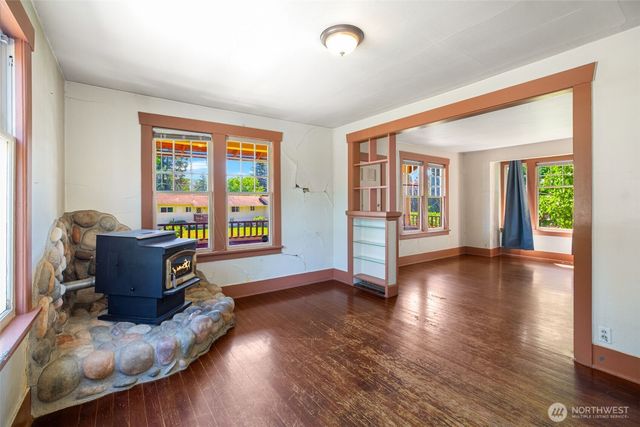 5609 318th Avenue NE, Carnation, WA 98014