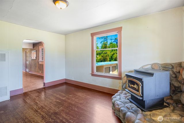 5609 318th Avenue NE, Carnation, WA 98014
