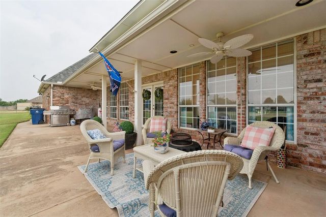 4080 Darril Road, Edmond, OK 73025