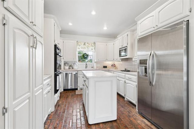4080 Darril Road, Edmond, OK 73025