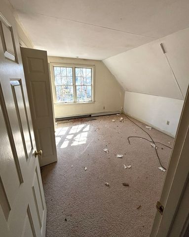 18 Anthony Dr, Barnstable, MA 02601