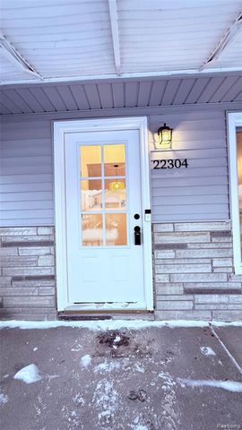 22304 California Street, Saint Clair Shores, MI 48080