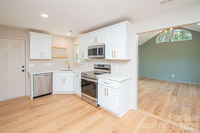5101 Ashie Avenue, Matthews, NC 28104