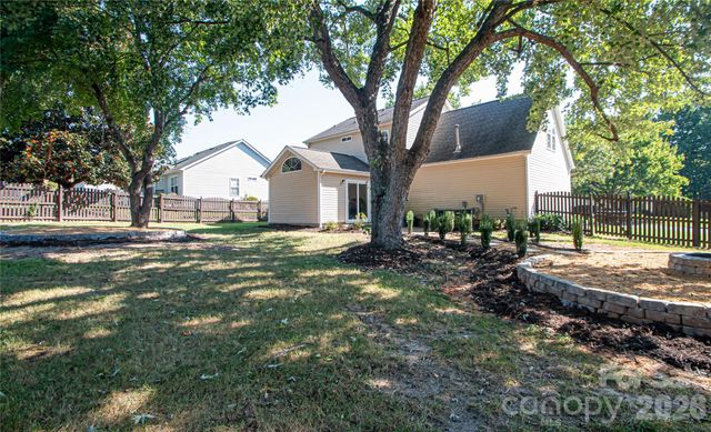 5101 Ashie Avenue, Matthews, NC 28104
