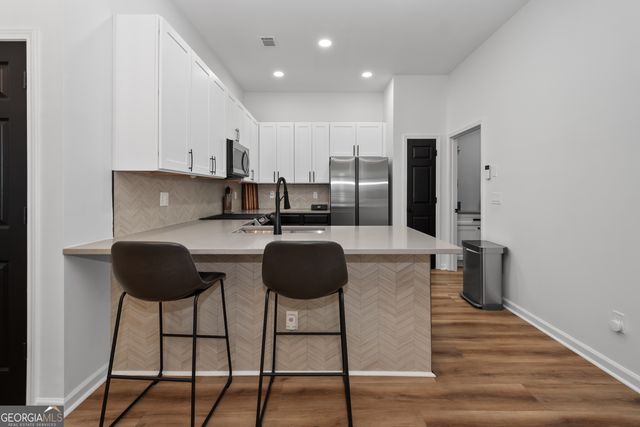 71 Thomaston Street, Newnan, GA 30263