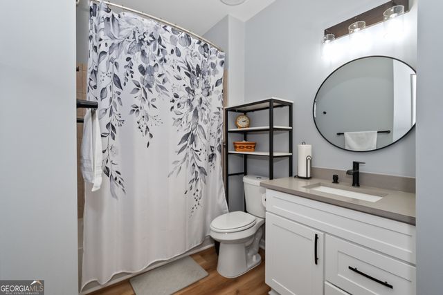 71 Thomaston Street, Newnan, GA 30263