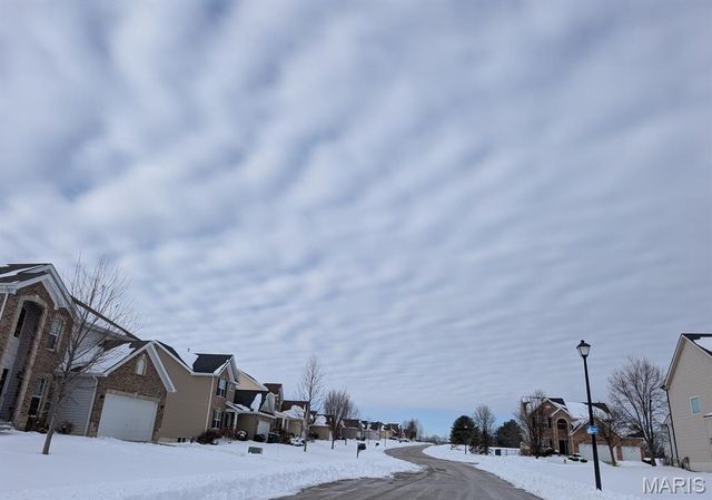 1301 Stone Hill Drive, O'fallon, IL 62269