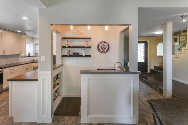 3130 Ashlock Drive, Houston, TX 77082
