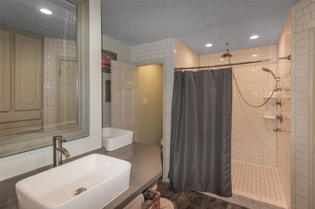 3130 Ashlock Drive, Houston, TX 77082
