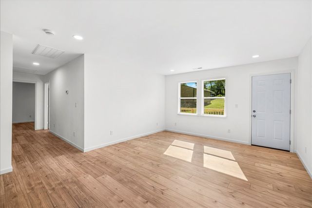 6 Catherine Street, Rossville, GA 30741