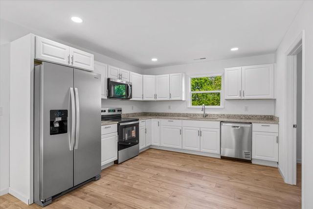 6 Catherine Street, Rossville, GA 30741