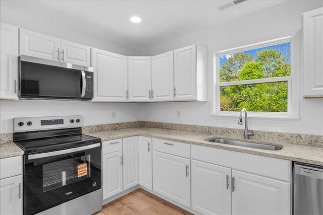 6 Catherine Street, Rossville, GA 30741