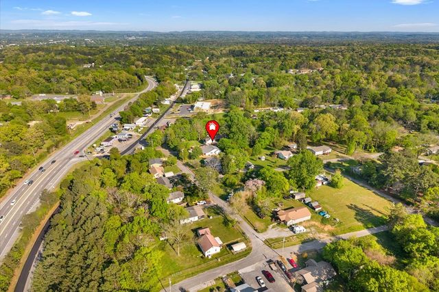 6 Catherine Street, Rossville, GA 30741