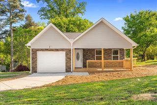 6 Catherine Street, Rossville, GA 30741