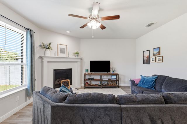 2417 Tattler Trail, Argyle, TX 76226