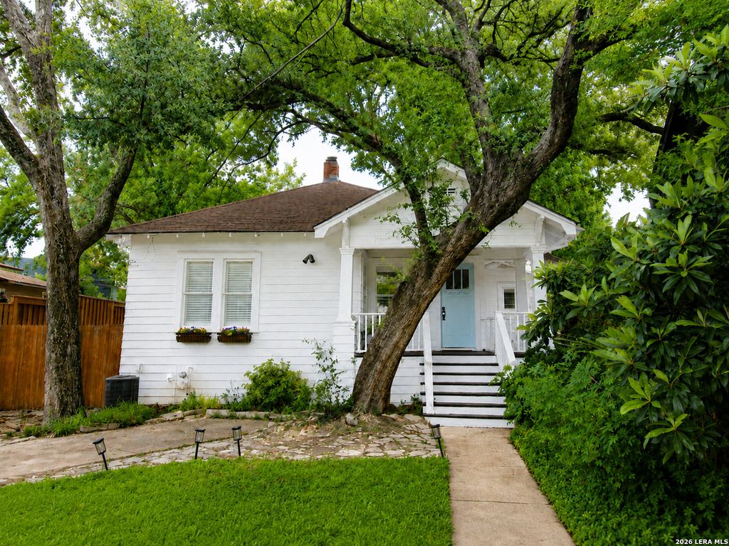 211 MONTCLAIR ST, San Antonio, TX 78209