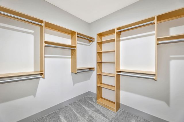 5530 W 42nd Street South, Wichita, KS 67215