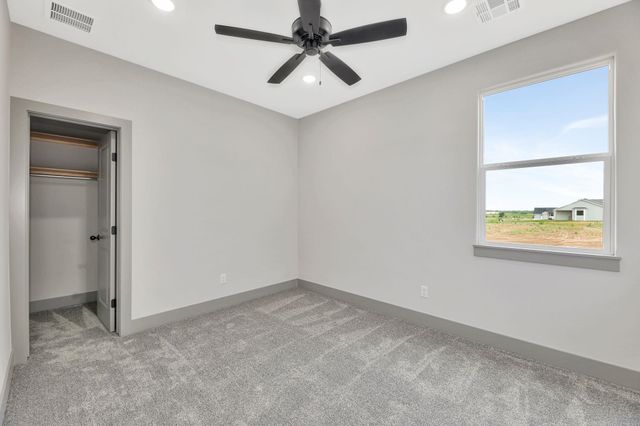 5530 W 42nd Street South, Wichita, KS 67215