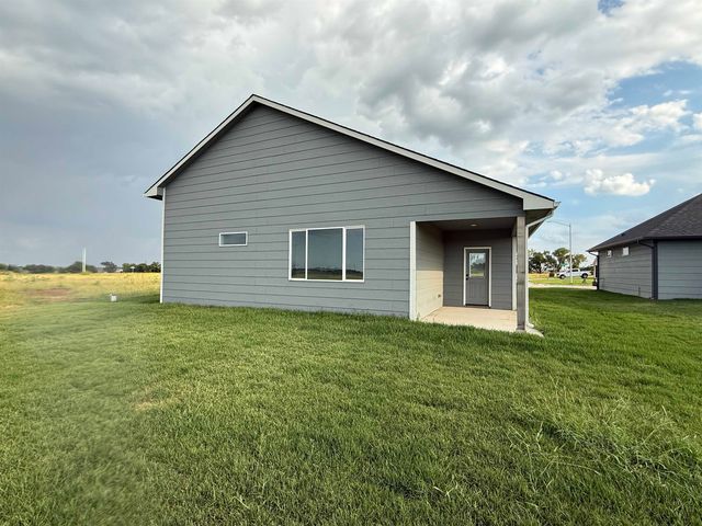 5530 W 42nd Street South, Wichita, KS 67215