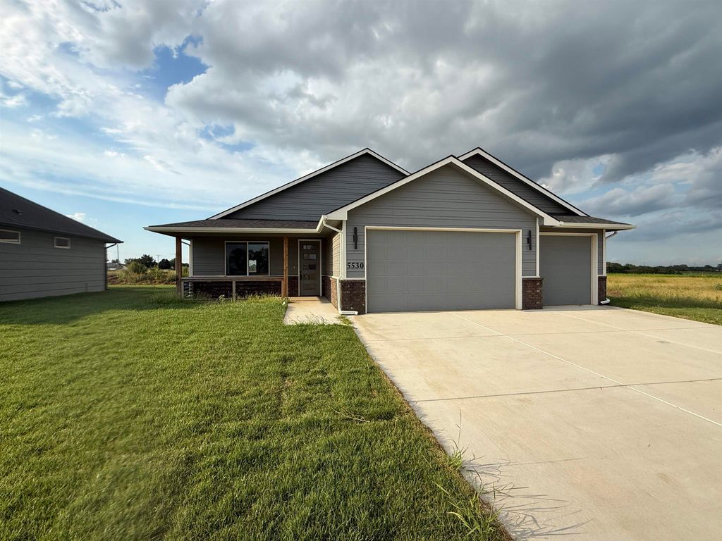 5530 W 42nd Street South, Wichita, KS 67215