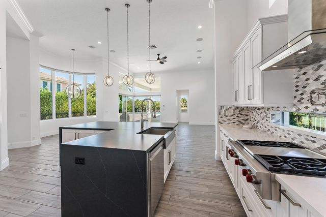 187 Elena Court, Jupiter, FL 33478