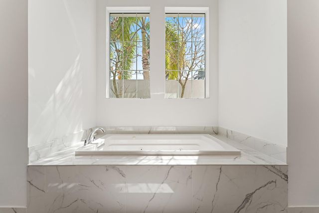 187 Elena Court, Jupiter, FL 33478