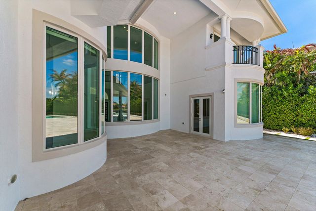 187 Elena Court, Jupiter, FL 33478