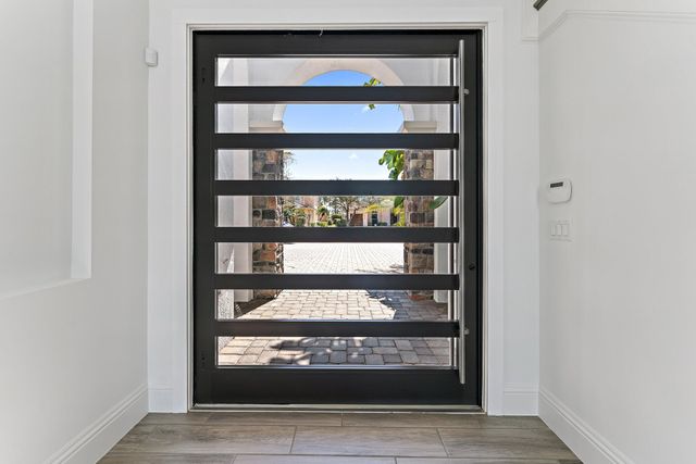 187 Elena Court, Jupiter, FL 33478