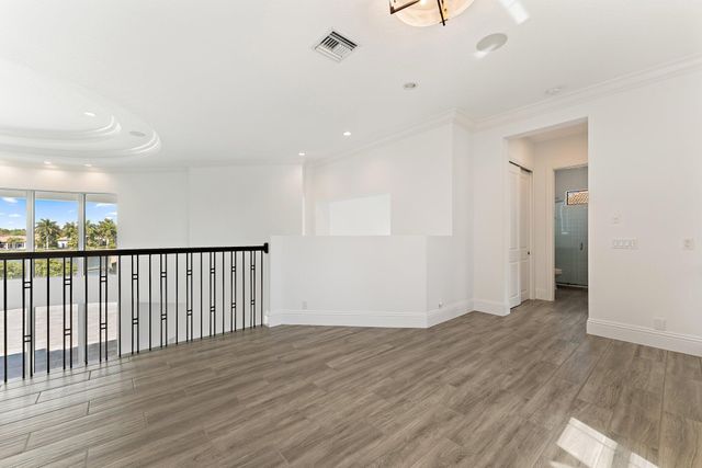 187 Elena Court, Jupiter, FL 33478