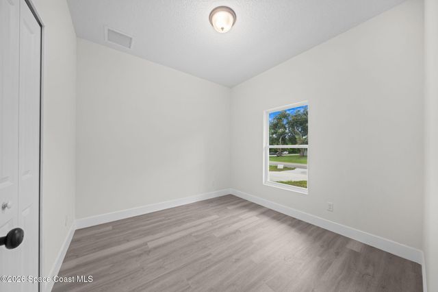 1240 Cogan Drive SE, Palm Bay, FL 32909