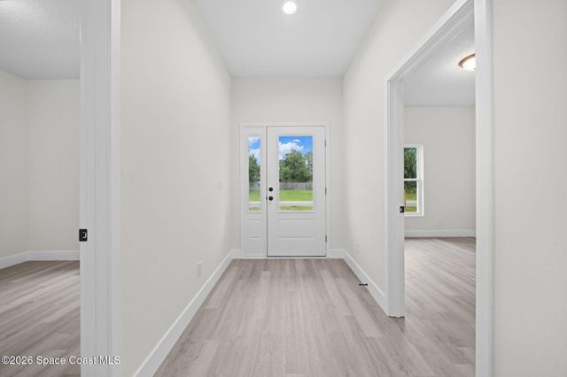 1240 Cogan Drive SE, Palm Bay, FL 32909