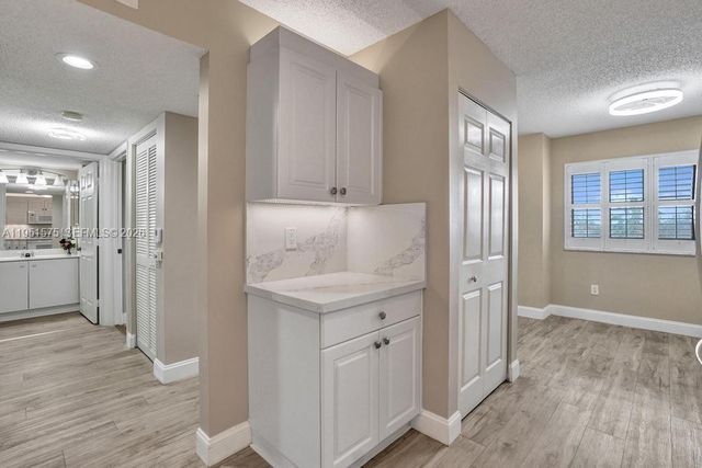 7763 Southampton Ter 403, Tamarac, FL 33321