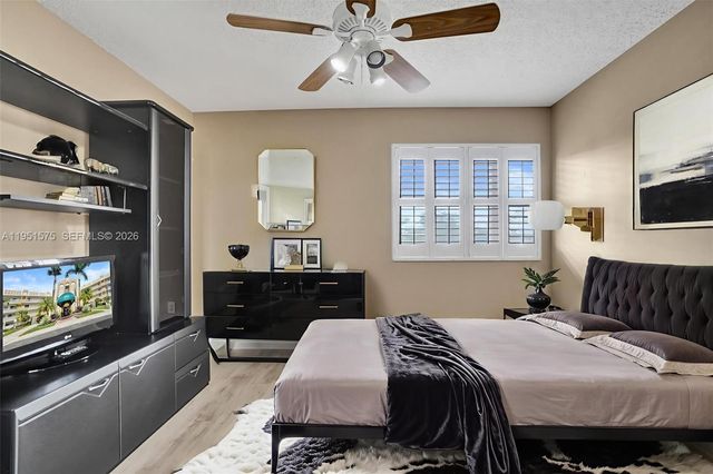 7763 Southampton Ter 403, Tamarac, FL 33321