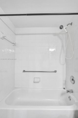 7763 Southampton Ter 403, Tamarac, FL 33321