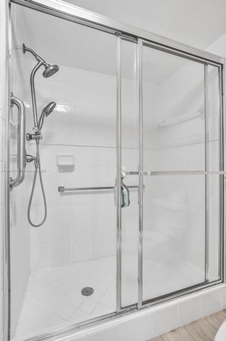 7763 Southampton Ter 403, Tamarac, FL 33321