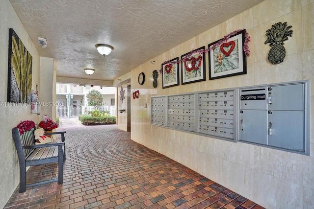 7763 Southampton Ter 403, Tamarac, FL 33321