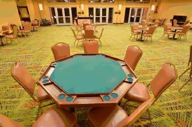 7763 Southampton Ter 403, Tamarac, FL 33321