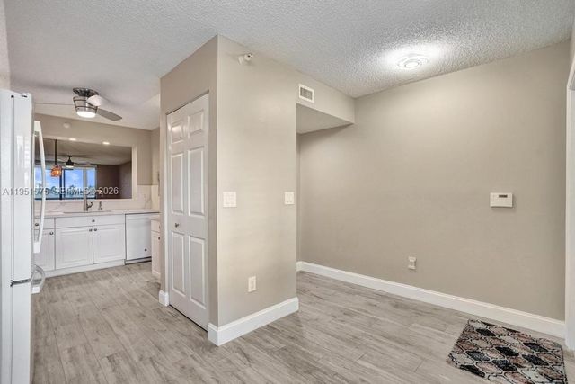 7763 Southampton Ter 403, Tamarac, FL 33321