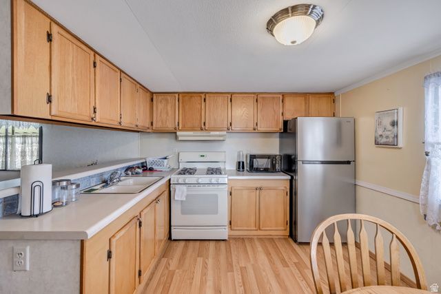 3543 MIRA LOMA ST, West Valley City, UT 84119