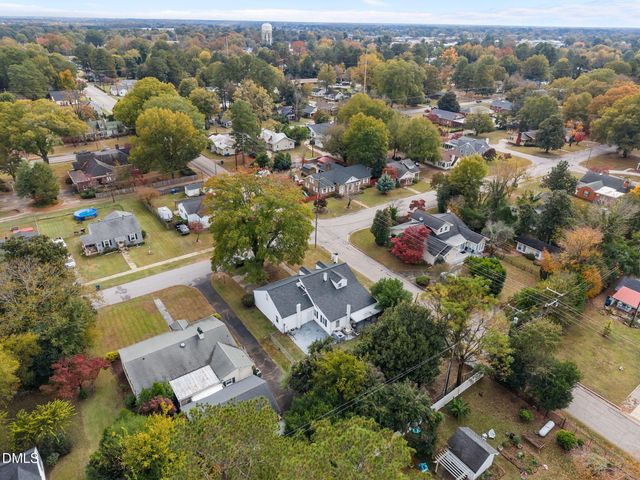 1001 N Orange Avenue, Dunn, NC 28334