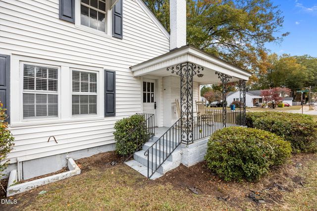 1001 N Orange Avenue, Dunn, NC 28334